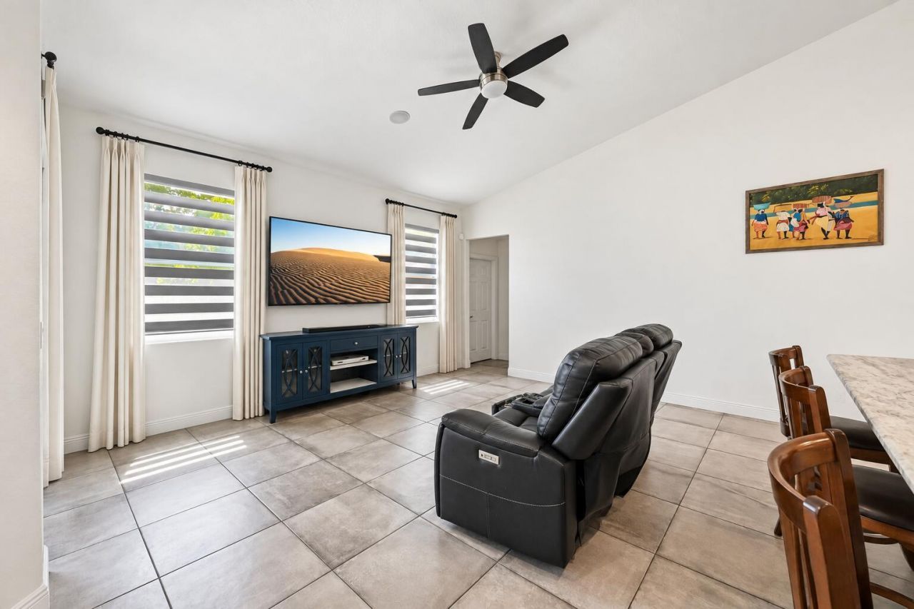 1586 SW Calmar Avenue, Port Saint Lucie, FL 34953 Photo