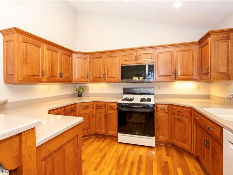 744 Whitetail Crossing, Wooster, OH 44691 Photo 9