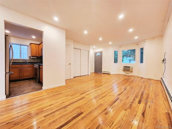 94-08 89 Avenue , Unit 1st Fl, Woodhaven, NY 11421