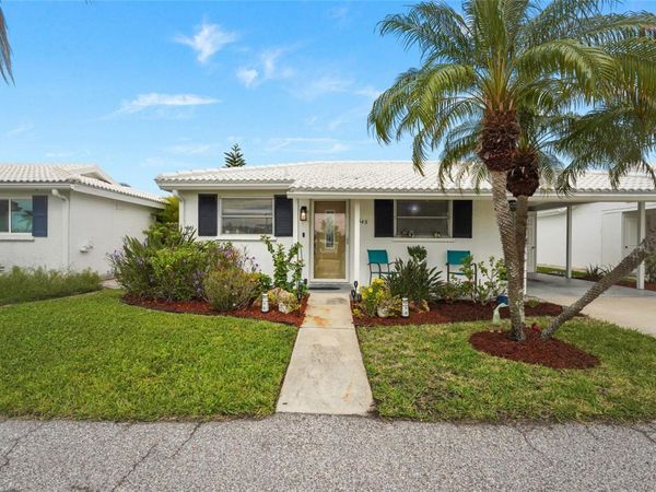 845 SPANISH DRIVE N, Unit 845, LONGBOAT KEY, FL 34228
