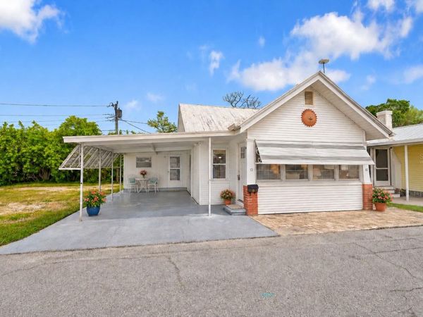 12 LAFAYETTE STREET, BRADENTON, FL 34208
