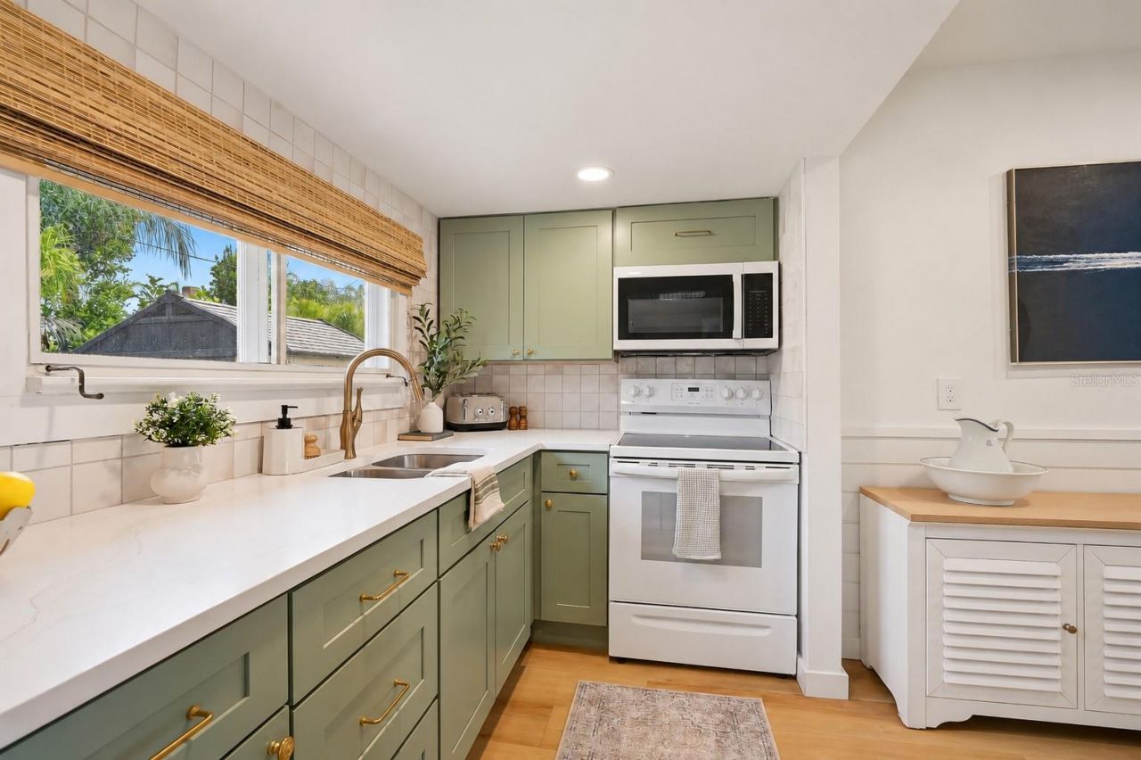 12 Lafayette Street, Bradenton, FL 34208 Photo