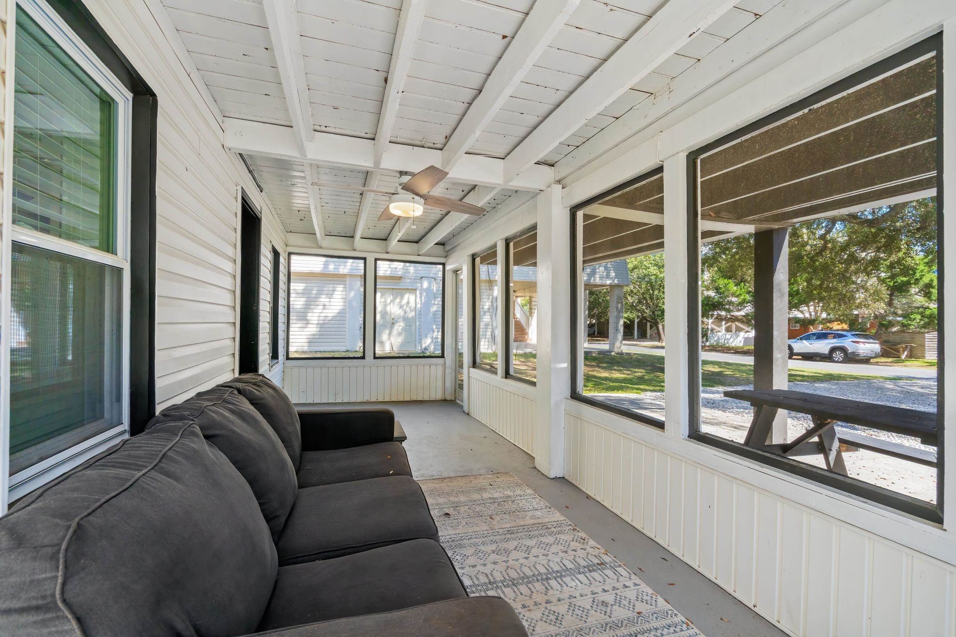 20 S Oak Dr. Photo 10