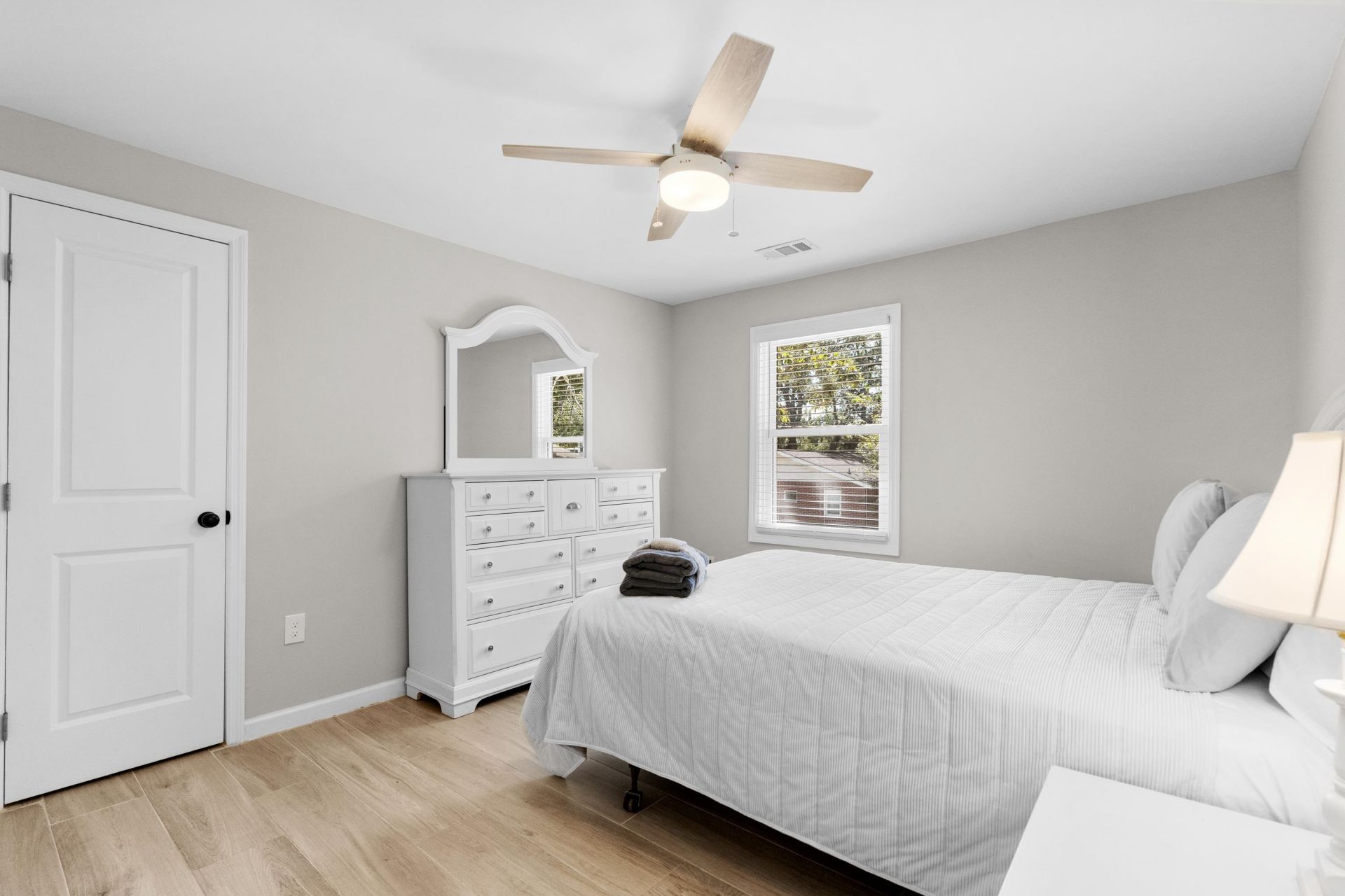 20 S Oak Dr. Photo 47