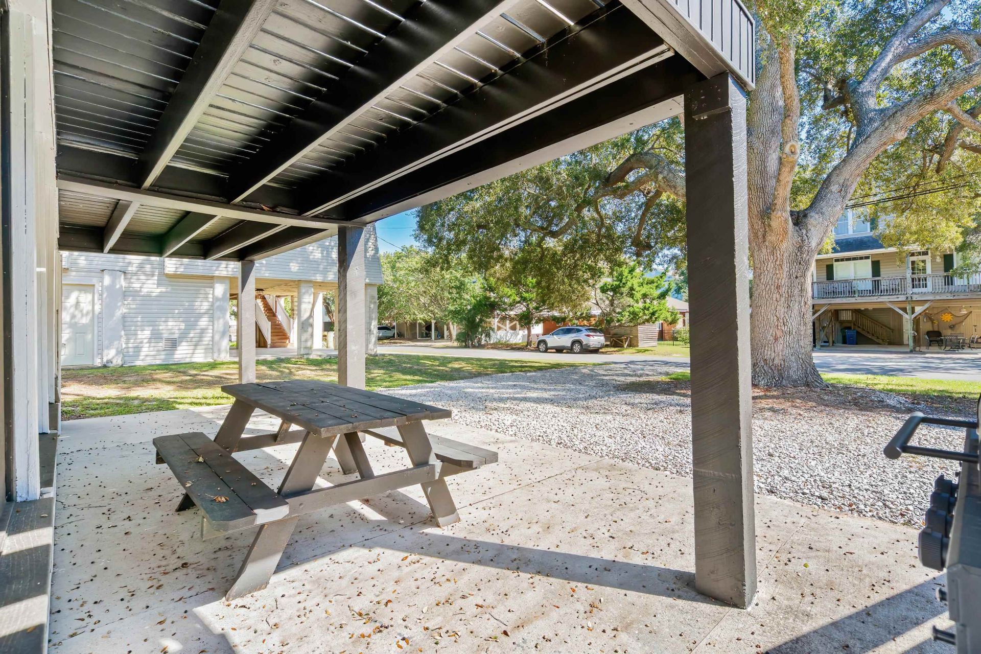 20 S Oak Dr. Photo 8