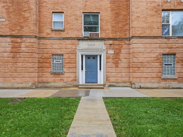 2121 N Saint Louis Avenue , Unit 3S, Chicago, IL 60647