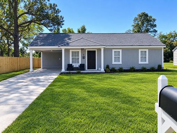 67 Harvard Road, Marion, AR 72364