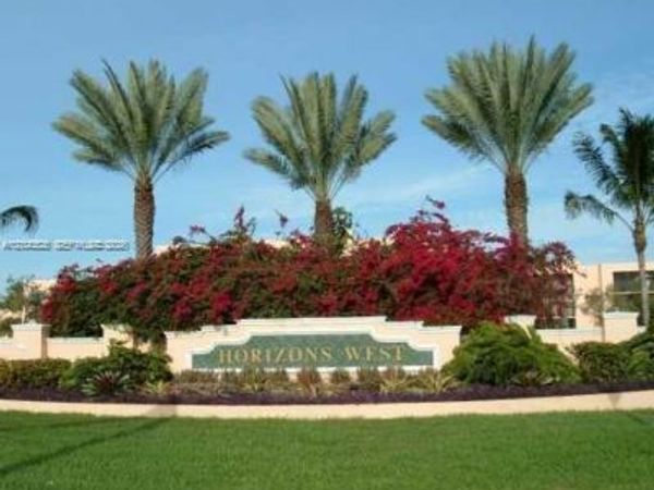 8760 SW 133 AVE RD , Unit 115, Miami, FL 33183
