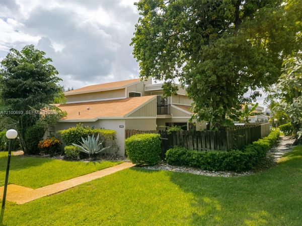 13298 NW 6th Ct , Plantation, FL 33325