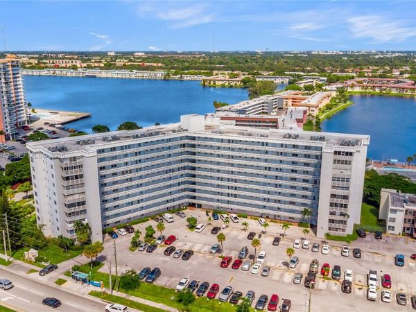 1401 NE Miami Gardens Dr , Unit 892, Miami, FL 33179