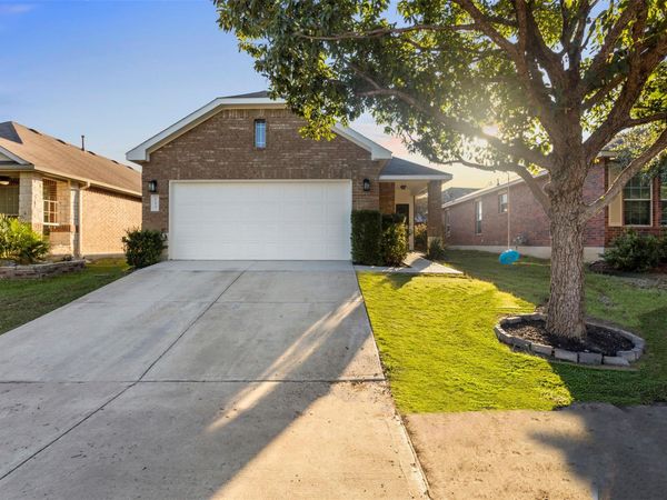 155 Dandy DR, Buda, TX 78610