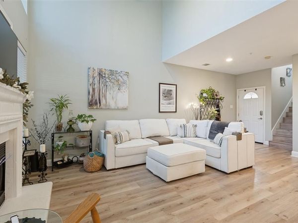 604 Jamboree Way, Euless, TX 76039