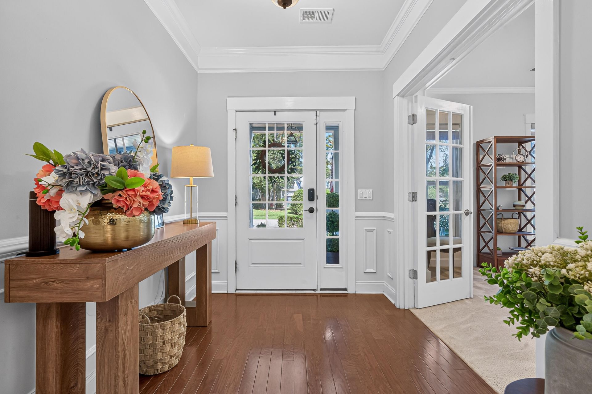 217 President Circle Photo 11