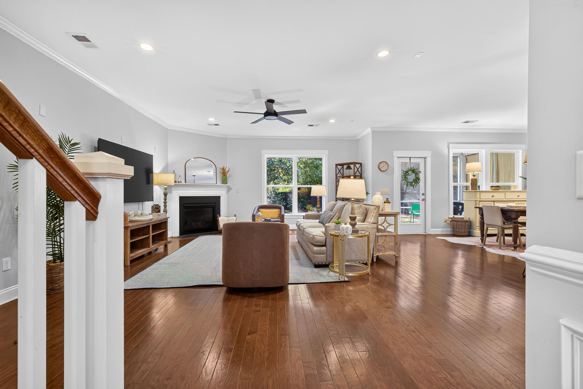 217 President Circle Photo 17