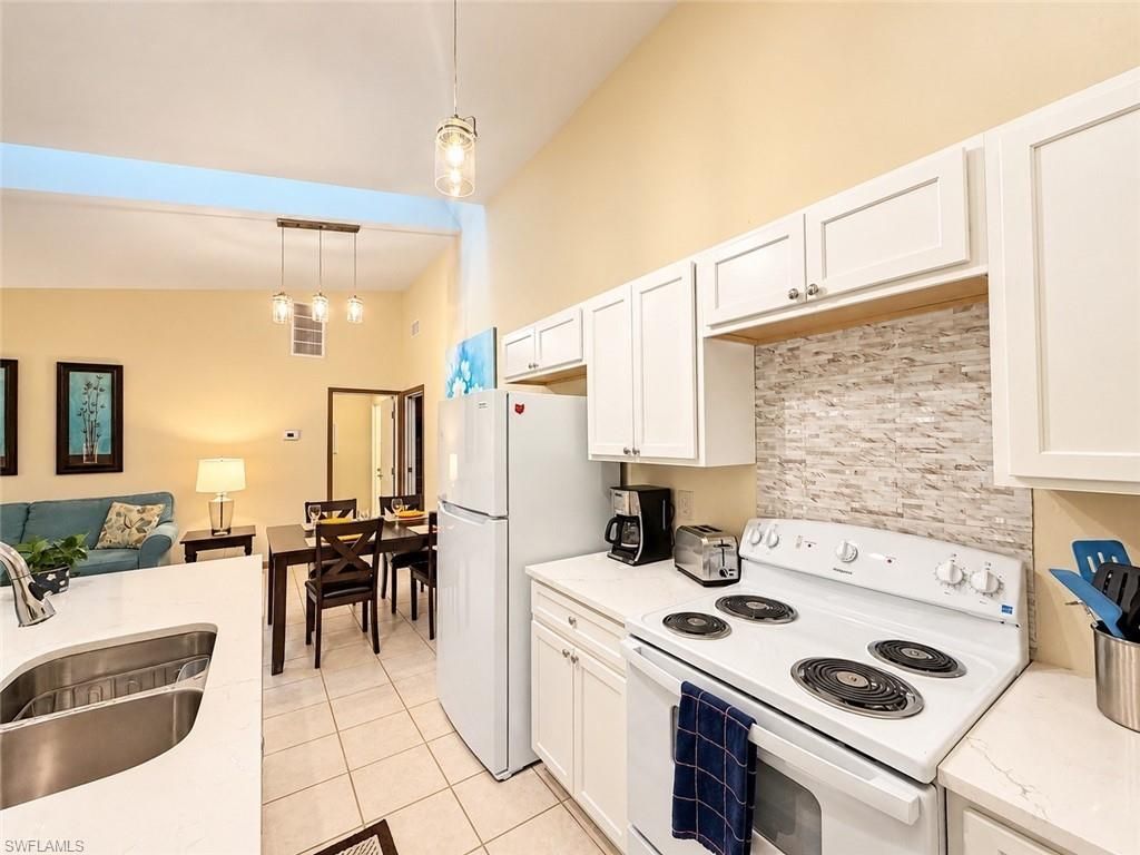 5120 SW Courtyards Ct , Unit 89, Cape Coral, FL 33914 Photo