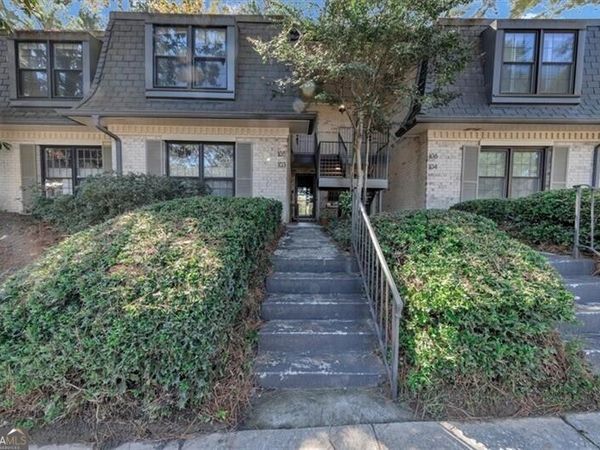 105 Adrian Place NW, Atlanta, GA 30327