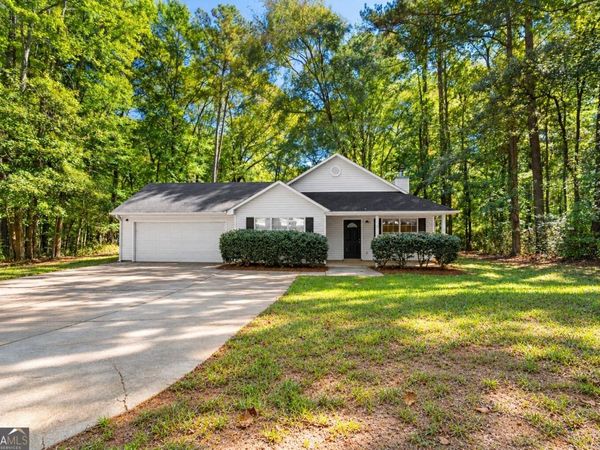 2633 Highway 54, Moreland, GA 30259