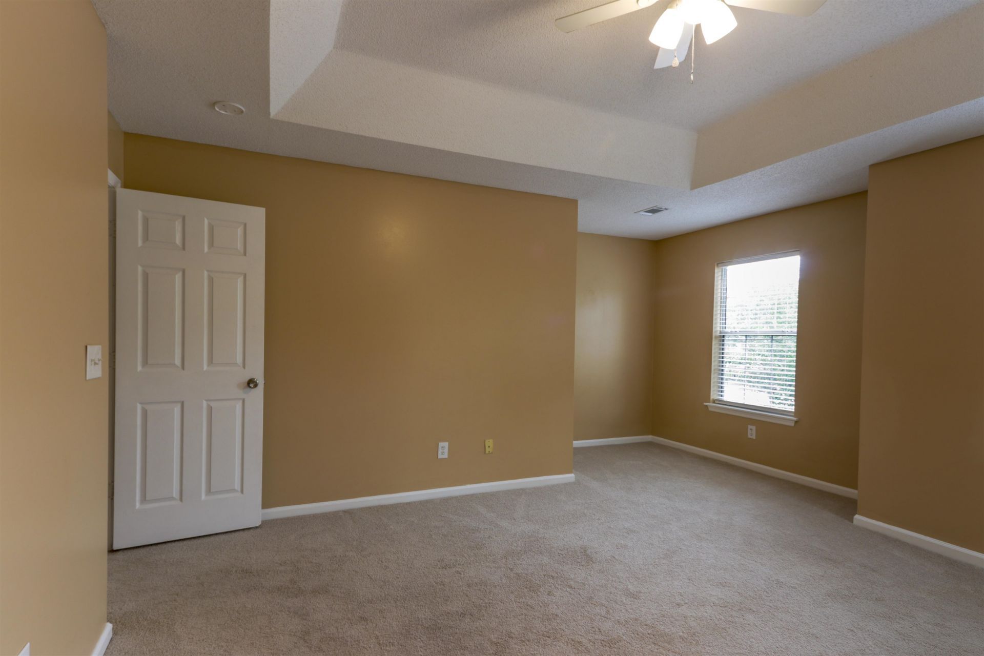 127 Hearthstone Circle Photo 22