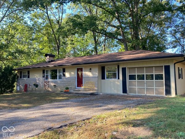 316 Oakridge , North Vernon, IN 47265