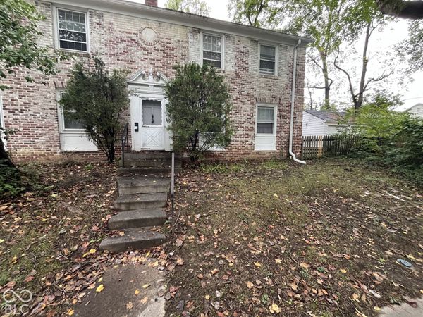 160 W 47th Street, Indianapolis, IN 46208