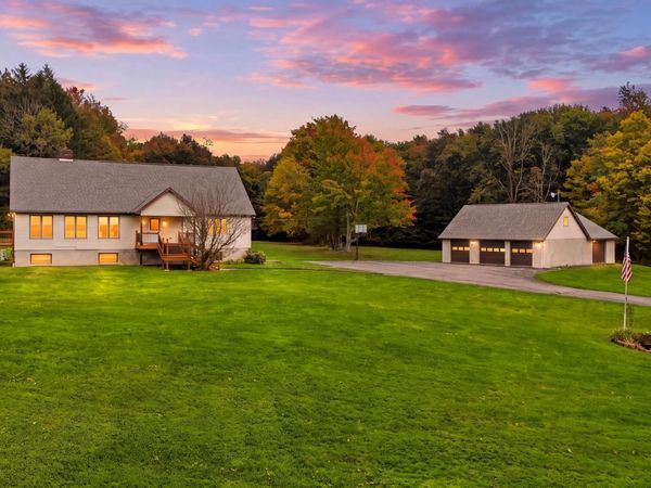 1192 Easton Turnpike, Lake Ariel, PA 18436