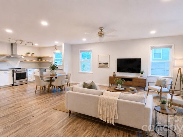 111 Potts Street, Davidson, NC 28036