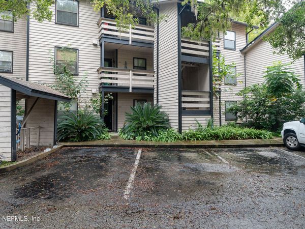 1604 ARCADIA Drive, Unit 106, Jacksonville, FL 32207