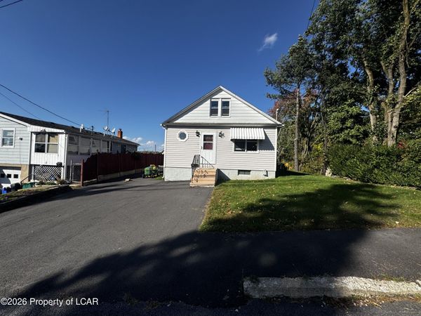 113 Lidy Road, Dupont, PA 18641