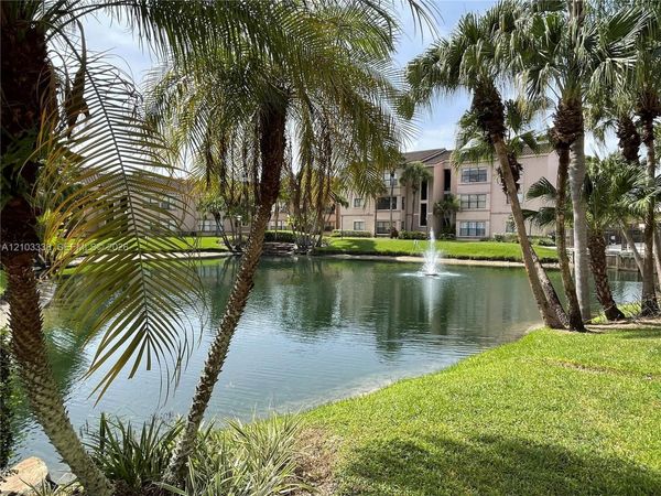 2826 S University Dr , Unit 3101, Davie, FL 33328