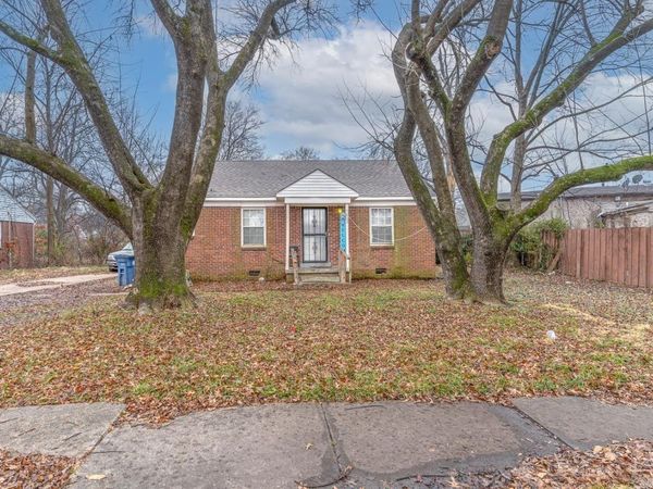 1805 Goodwin Avenue , West Memphis, AR 72301