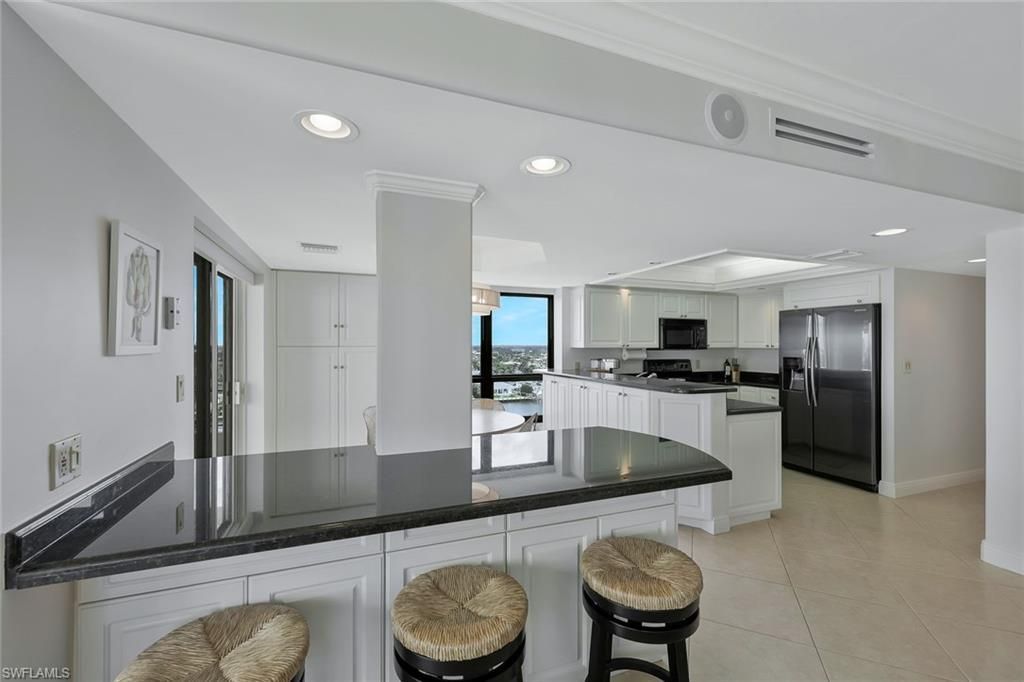 4451 Gulf Shore Blvd N, Unit 1205, Naples, FL 34103 Photo