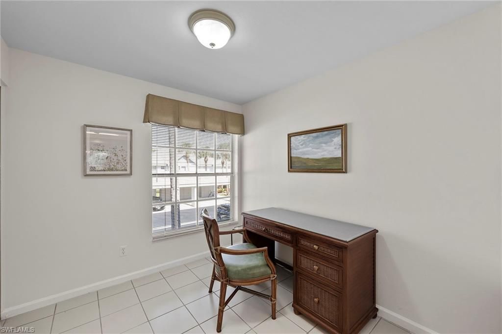 4240 Lake Forest Dr , Unit 423, Bonita Springs, FL 34134 Photo
