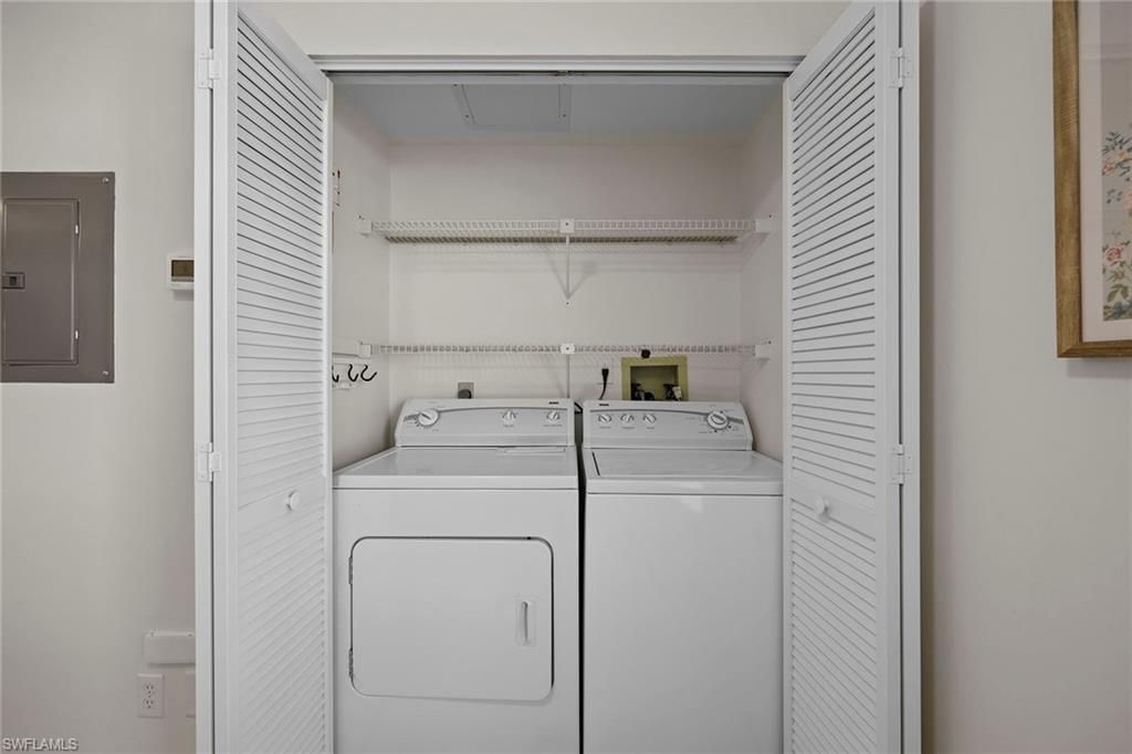 4240 Lake Forest Dr , Unit 423, Bonita Springs, FL 34134 Photo