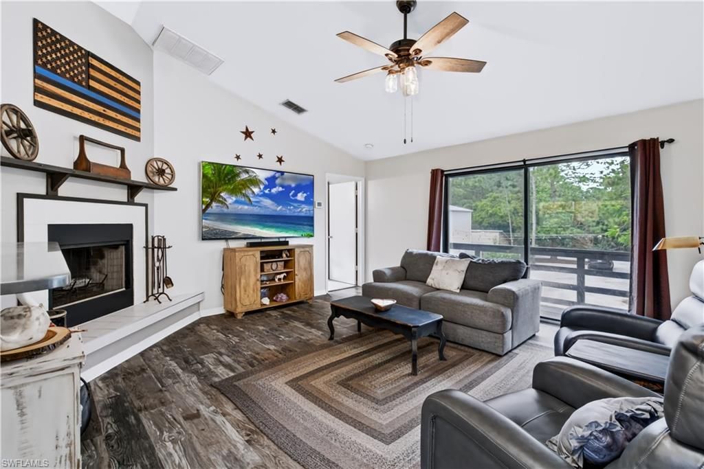 5710 Autumn Oaks Ln, Naples, FL 34119 Photo