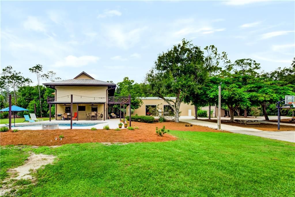 5710 Autumn Oaks Ln, Naples, FL 34119 Photo