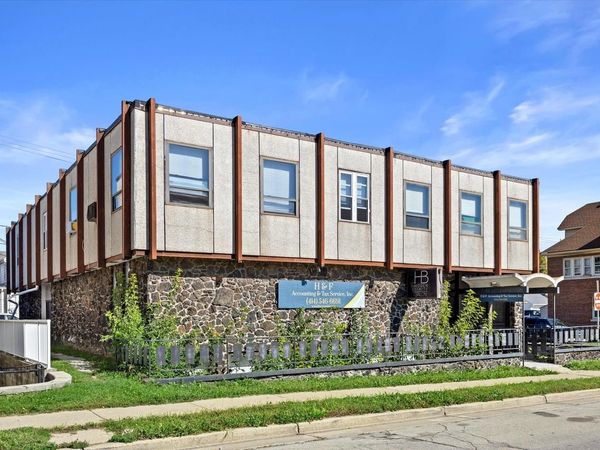 6900 W Lincoln AVENUE, West Allis, WI 53219