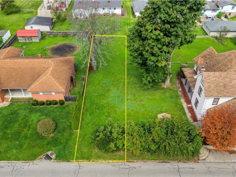 Geneva Avenue, Struthers, OH 44471 Photo 2