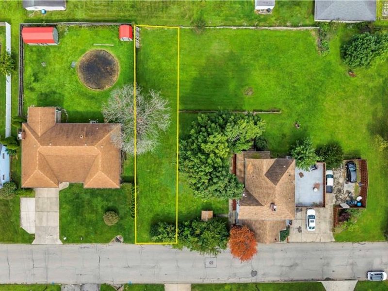 Geneva Avenue, Struthers, OH 44471 Photo 3