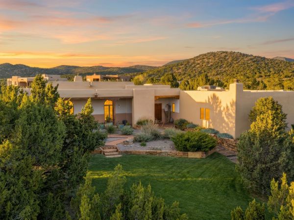 39 Camino Cabo , Santa Fe, NM 87508