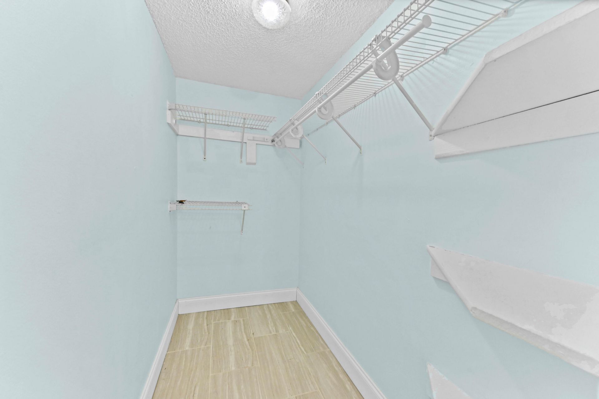 1021 Mockingbird Lane, Unit 415, Plantation, FL 33324 Photo