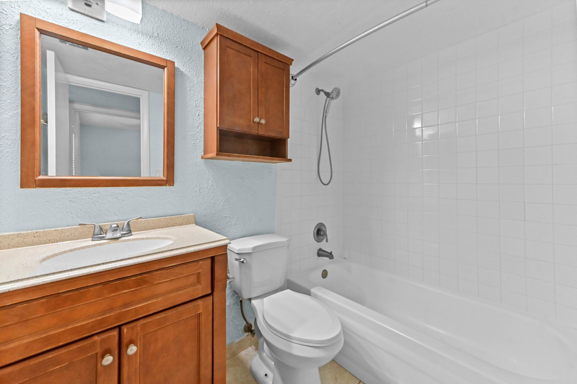 1021 Mockingbird Lane, Unit 415, Plantation, FL 33324 Photo