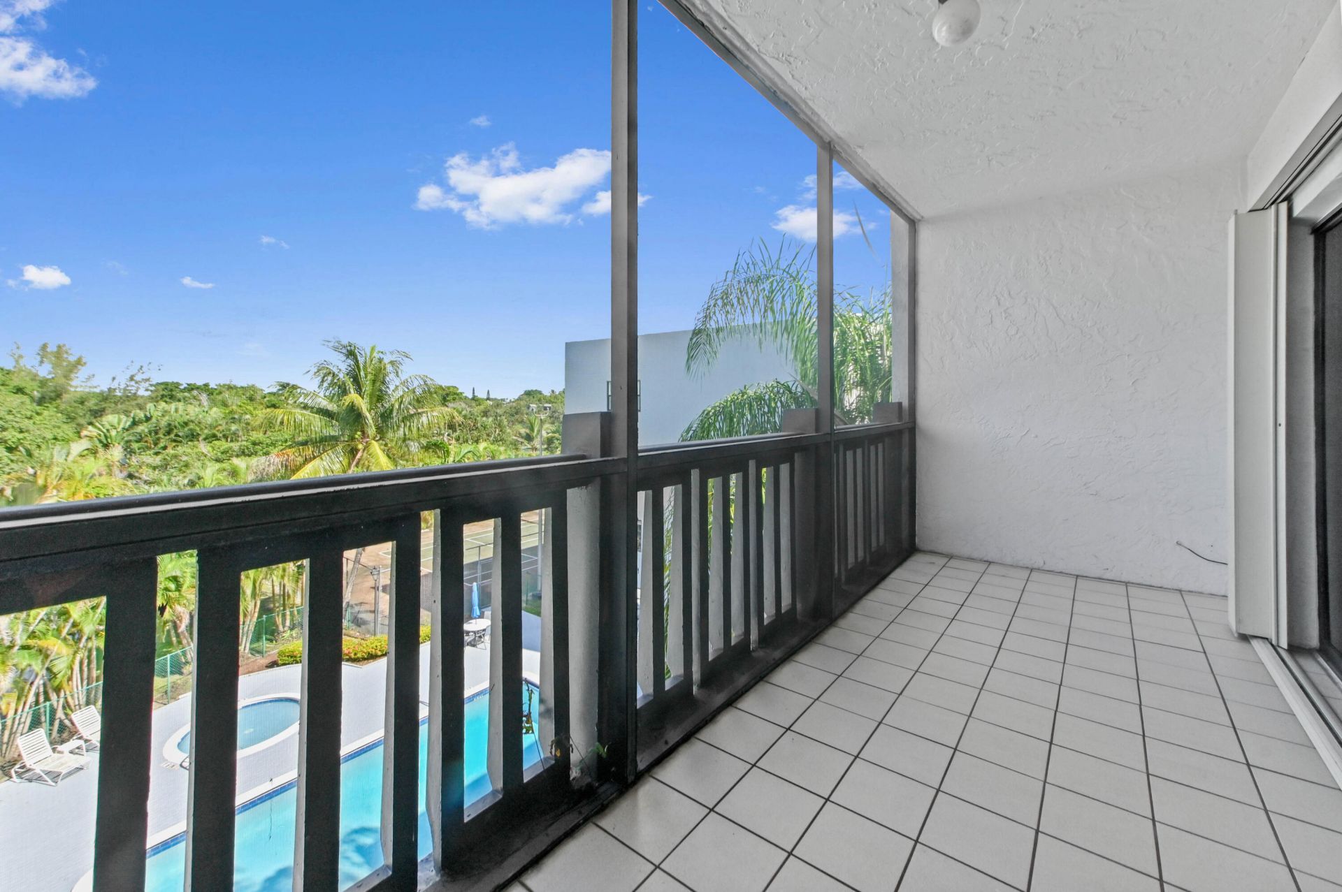 1021 Mockingbird Lane, Unit 415, Plantation, FL 33324 Photo