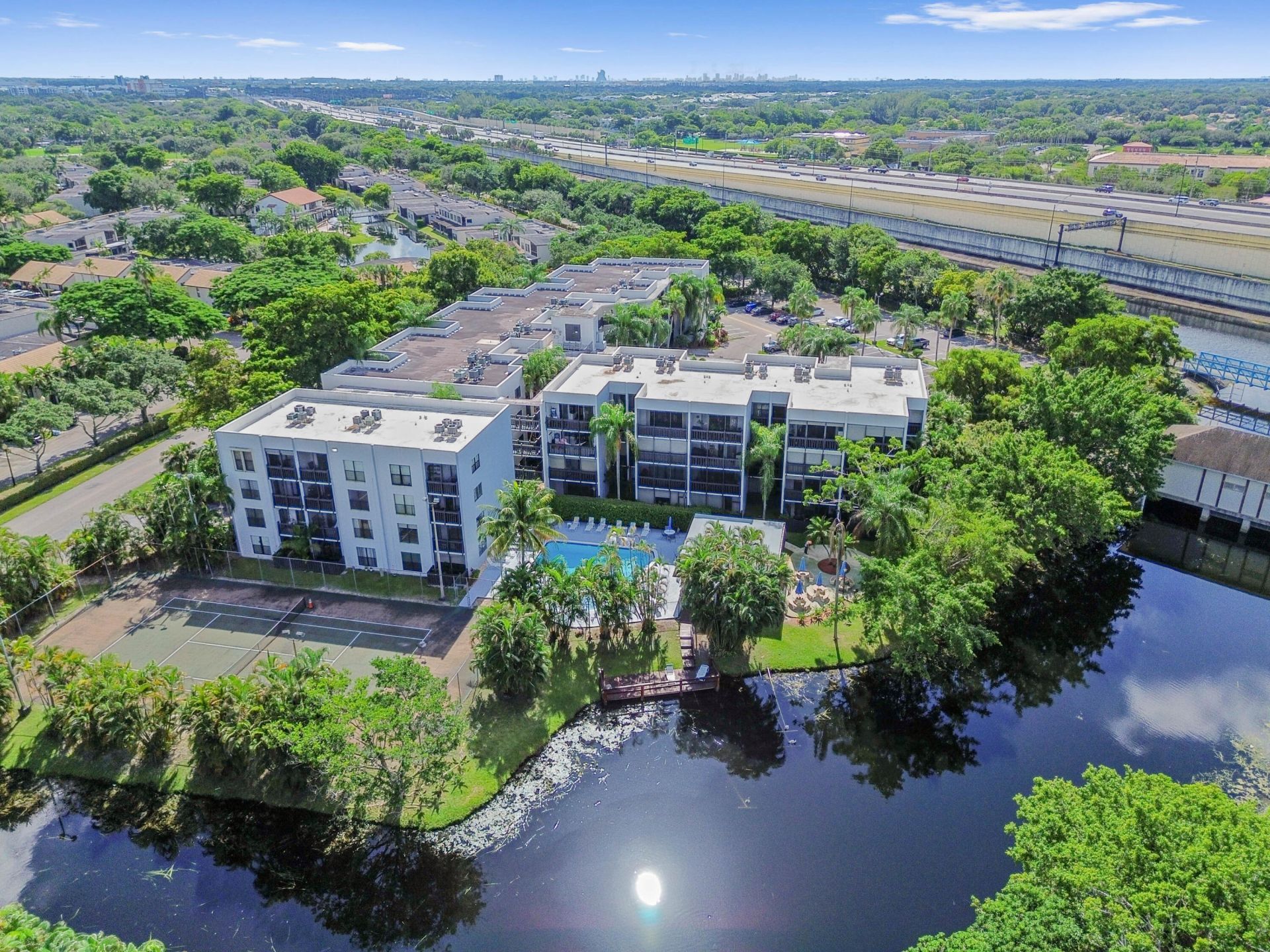 1021 Mockingbird Lane, Unit 415, Plantation, FL 33324 Photo