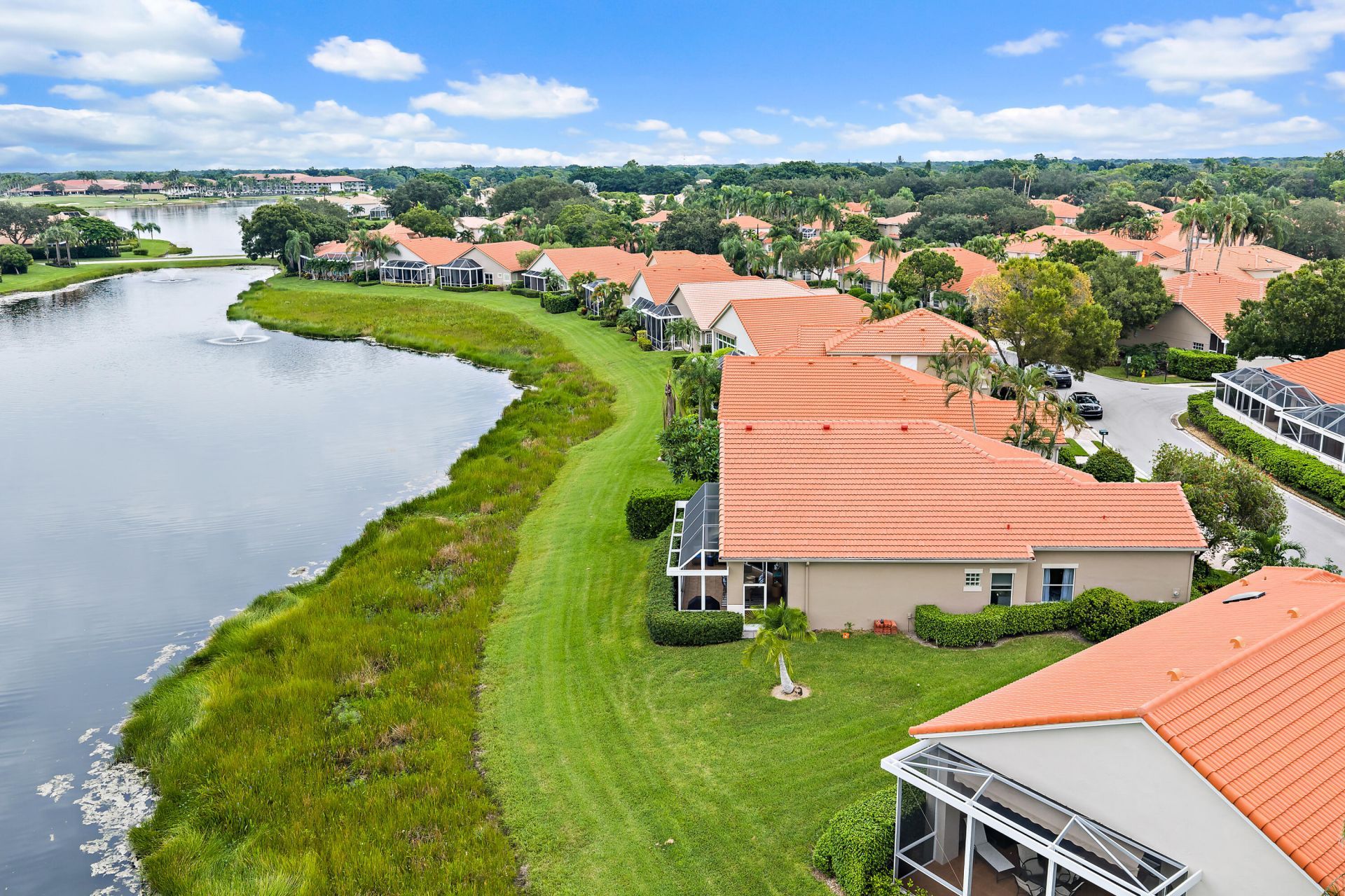 90 Monterey Pointe Drive, Palm Beach Gardens, FL 33418 Photo