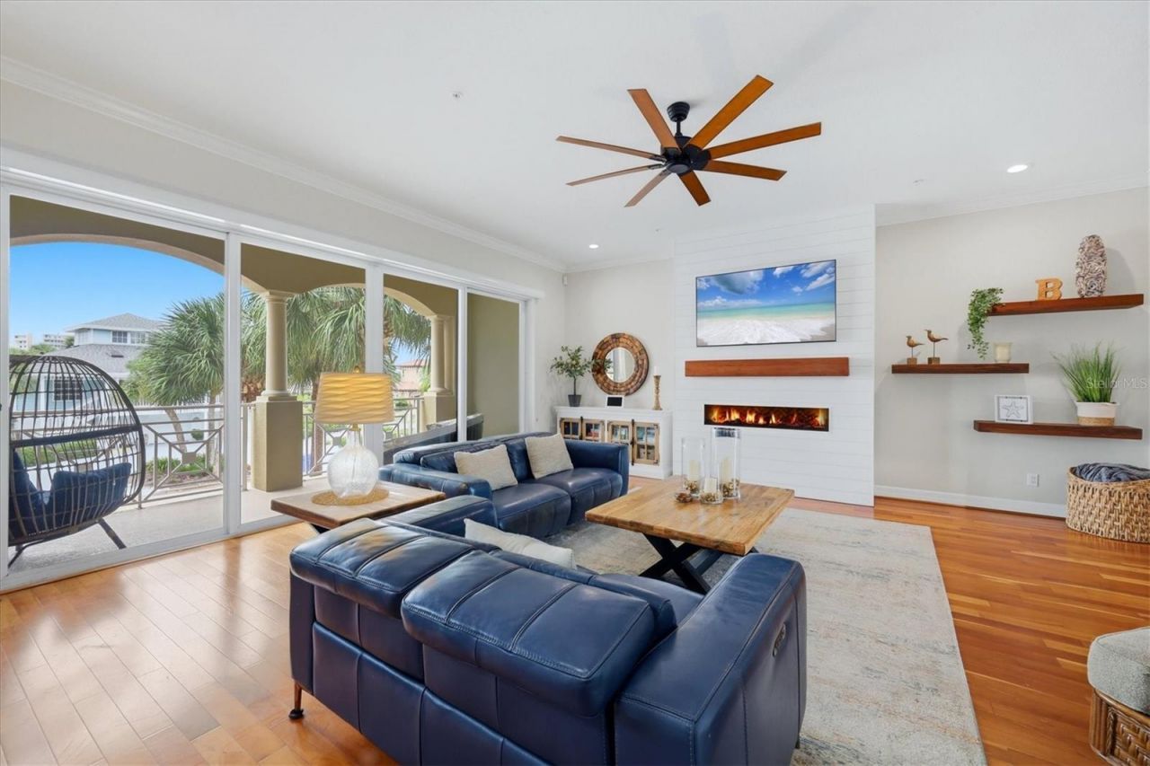 712 Granada Avenue, Unit 2, Venice, FL 34285 Photo