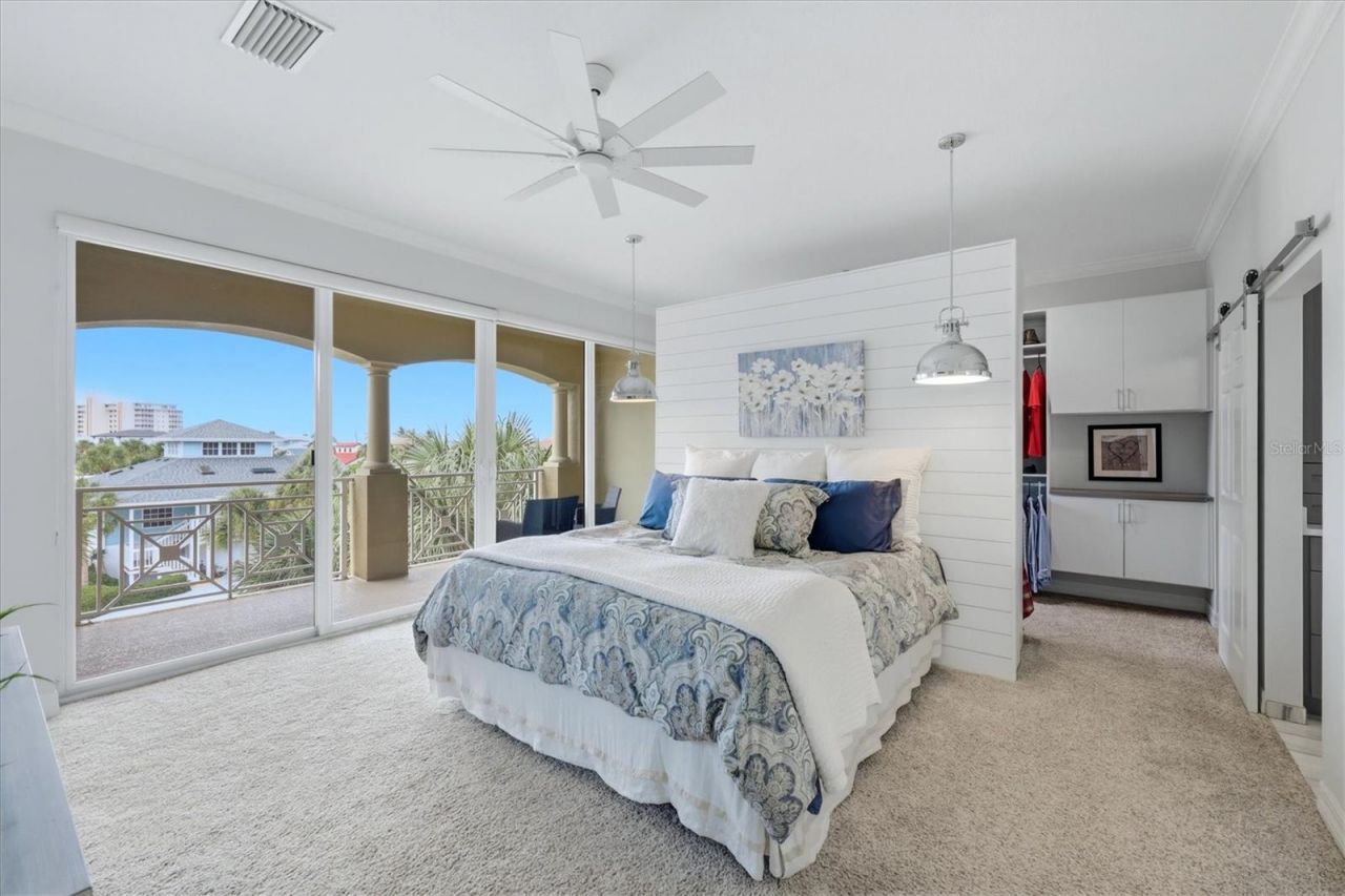 712 Granada Avenue, Unit 2, Venice, FL 34285 Photo