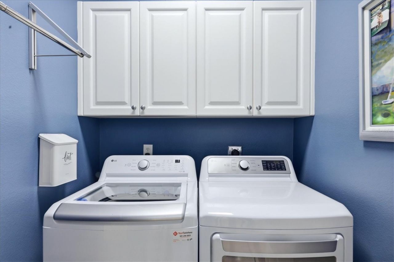 712 Granada Avenue, Unit 2, Venice, FL 34285 Photo