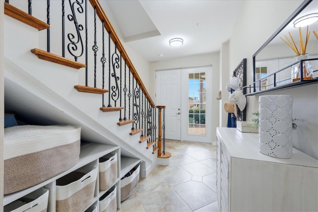 712 Granada Avenue, Unit 2, Venice, FL 34285 Photo
