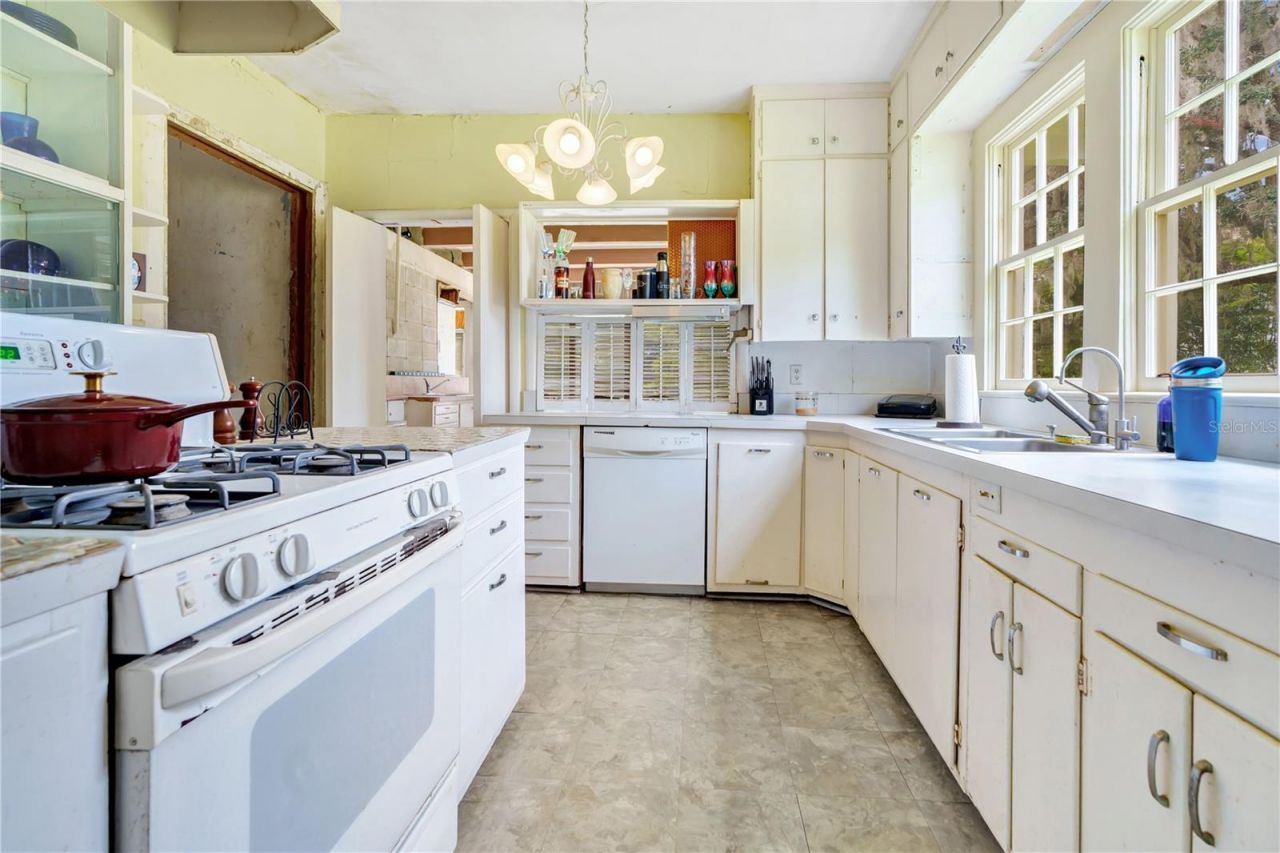 2052 Carolina Avenue, Gotha, FL 34734 Photo