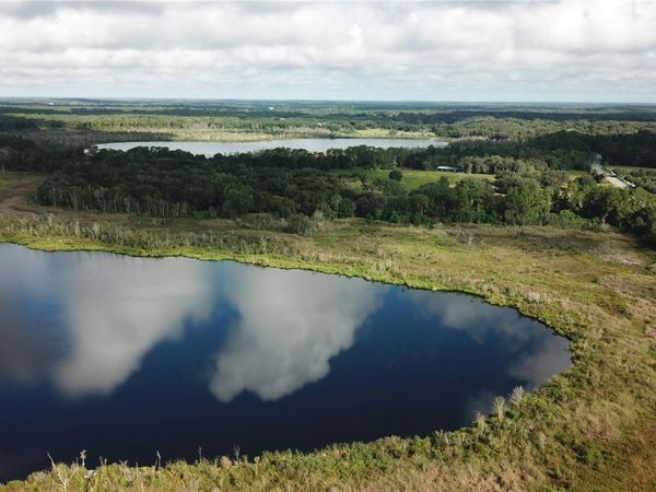 W LAKE YALE ROAD , UMATILLA, FL 32784